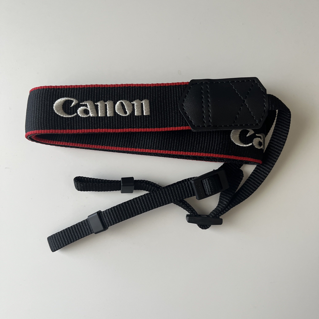 Canon(キヤノン)のCanon スマホ/家電/カメラのスマホアクセサリー(ネックストラップ)の商品写真