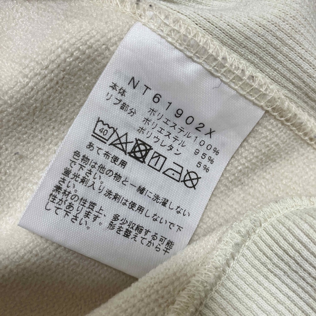 THE NORTH FACE(ザノースフェイス)のTHE NORTH FACE ノースフェイス　トレーナー　オフホワイト　M レディースのトップス(トレーナー/スウェット)の商品写真