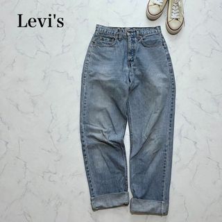 リーバイス(Levi's)のLevi's テーパードデニムパンツ　ジーンズ　ライトブルー　バギー　リーバイス(デニム/ジーンズ)