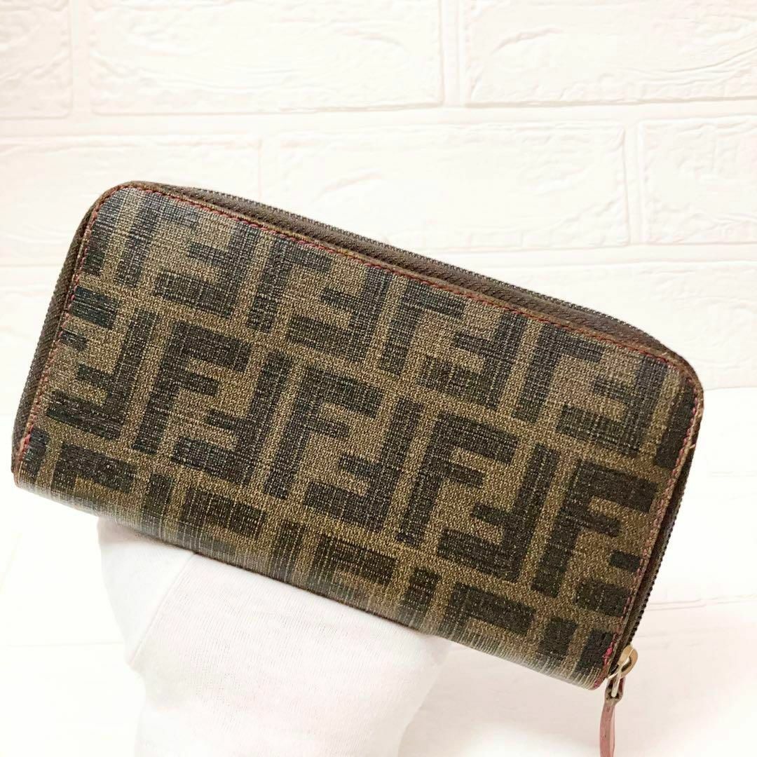 フェンディ FENDI ズッカ ラウンド 長財布 ブラウン