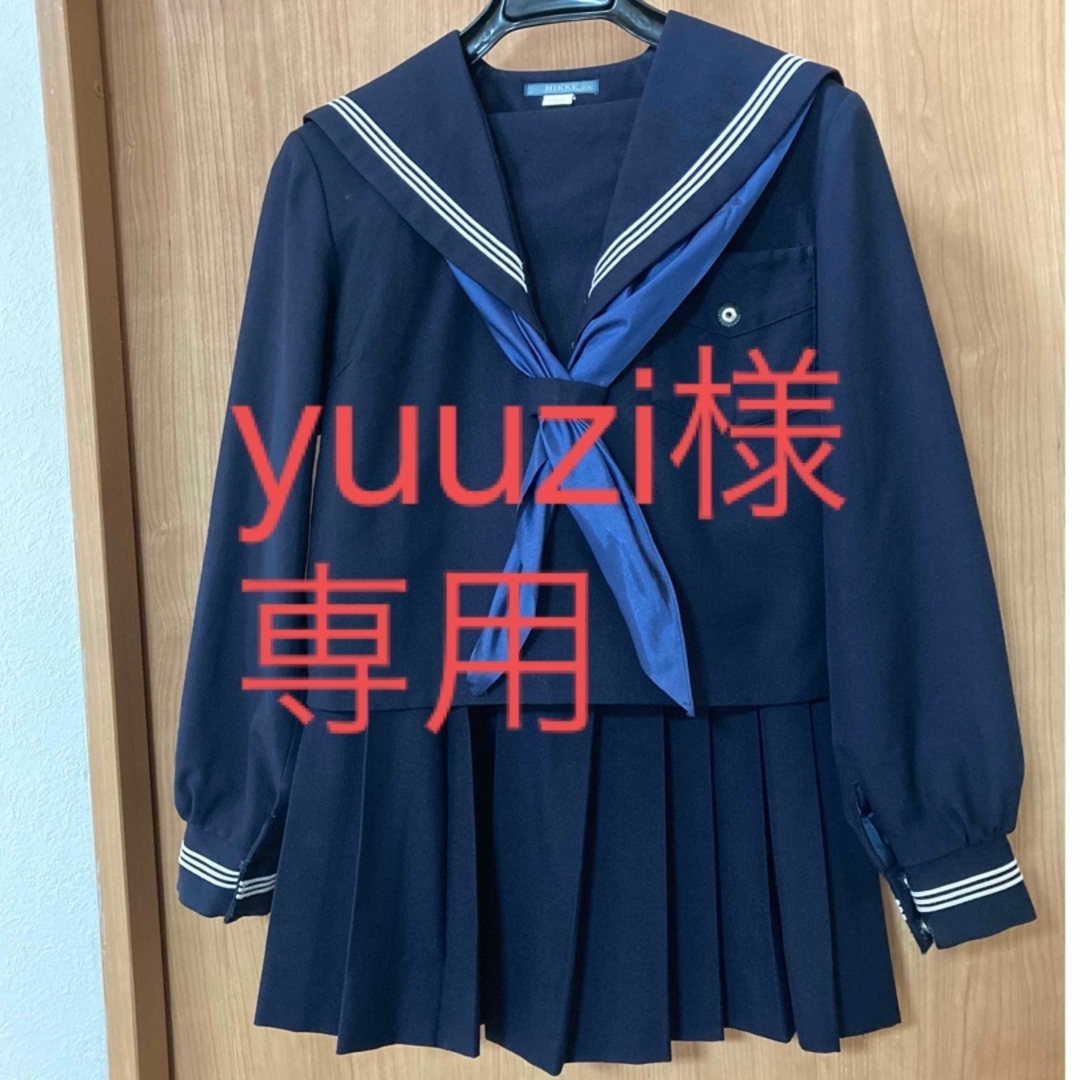 セーラー服上下セット本物　冬服4点セット　新品スカーフ付　女の子　Mサイズ レディースのレディース その他(セット/コーデ)の商品写真