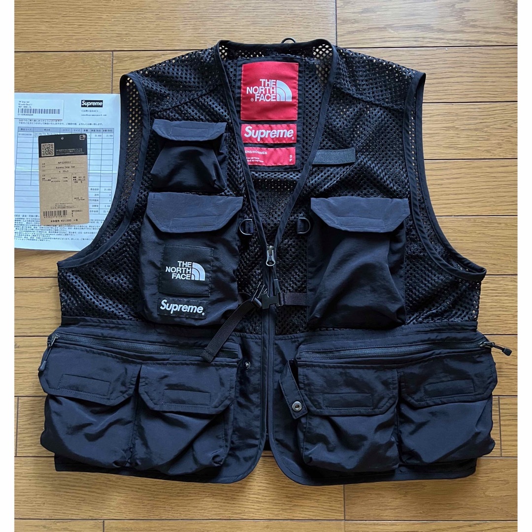送料込み！Supreme®/The North Face® Cargo Vest