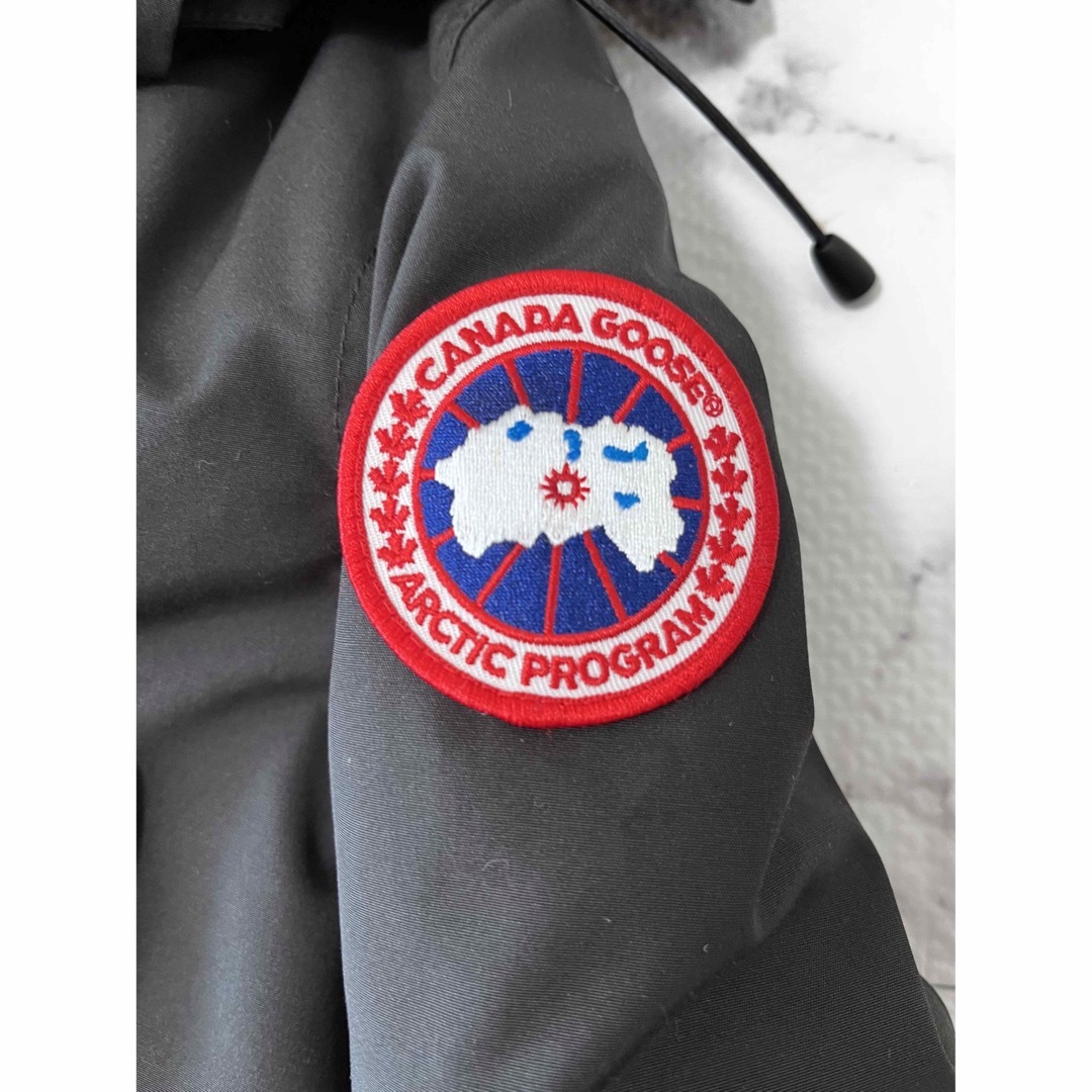 CANADA GOOSE(カナダグース)のCANADA GOOSE/カナダグース　トリリウムパーカー　XSサイズ レディースのジャケット/アウター(ダウンジャケット)の商品写真