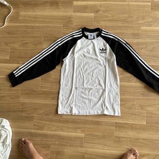 アディダス(adidas)のadidasＴチャツ(Tシャツ/カットソー(七分/長袖))