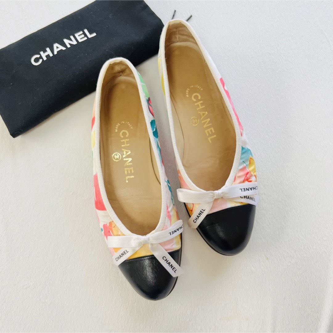 人気 CHANEL フラットシューズ ベージュ リボン