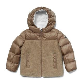 モンクレール MONCLER モンクレ ダウンジャケット 90 ガールズ 3Y