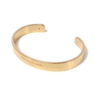 マルタンマルジェラ(Maison Martin Margiela)の【新品未使用】 Maison Margiela メゾン マルジェラ ブレスレット アクセサリー Logo cuff ロゴカフ シルバー SM1UY0066SV0158 【04/YELLOW GOLD PLATING BURATTATO】(ブレスレット/バングル)