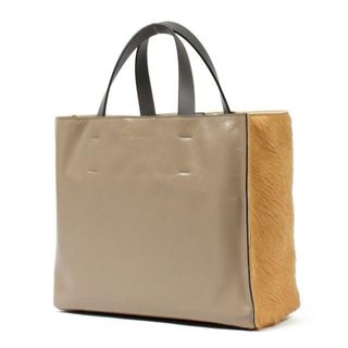 マルニ(Marni)の【新品未使用】 MARNI マルニ トート ショルダー ハンドバッグ MUSEO SOFT BAG ミュゼオソフトバッグ SHMP0069U7P4122 【CAMEL/CORK/ASH】(ハンドバッグ)