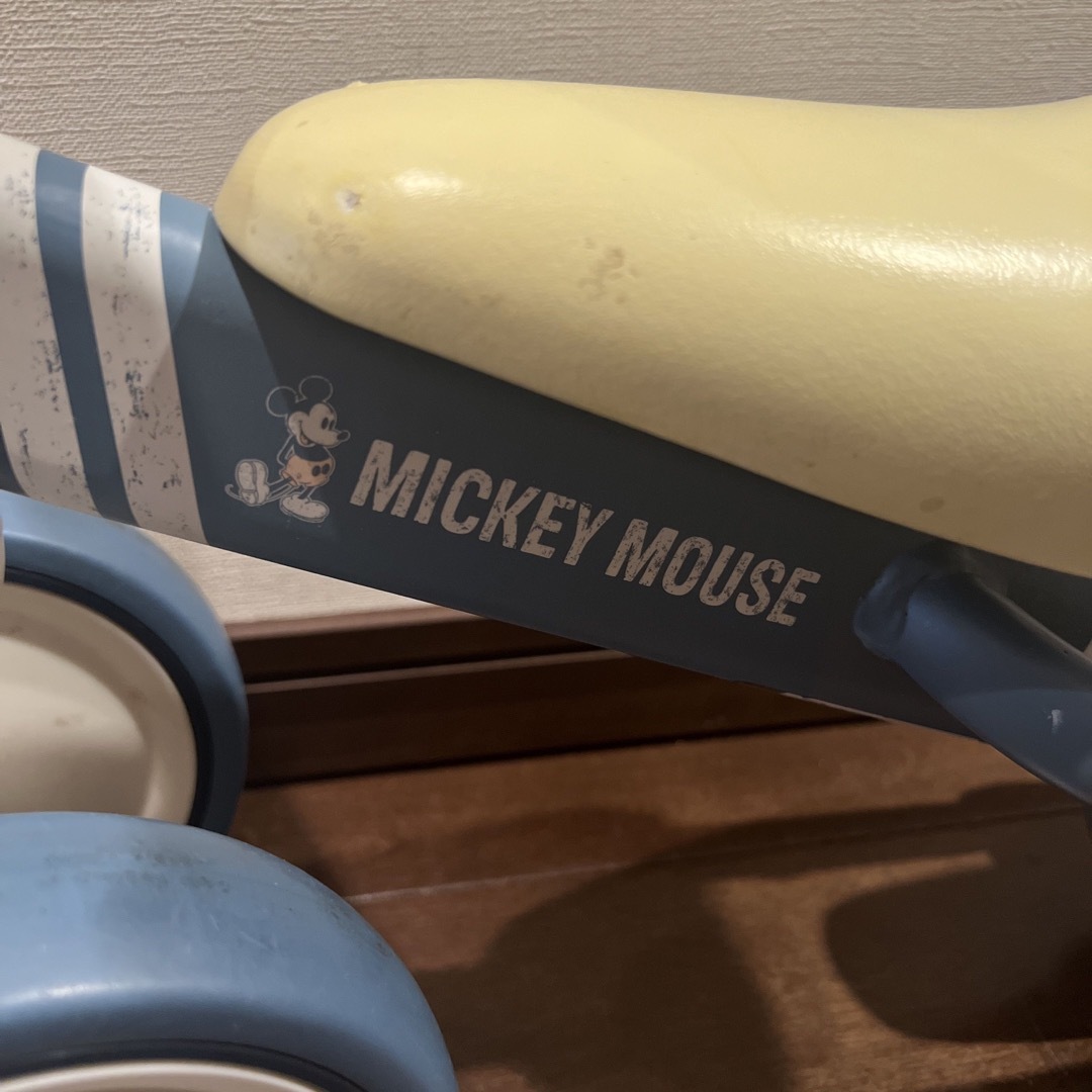 Disney(ディズニー)のdバイク ミッキー　ブルー キッズ/ベビー/マタニティの外出/移動用品(三輪車)の商品写真