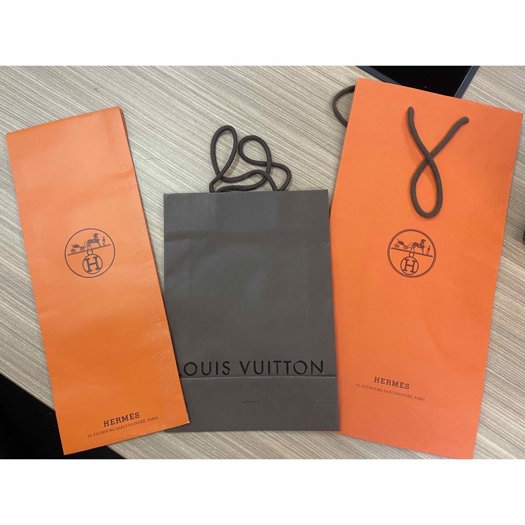 HERMES⭐︎VUITTON⭐︎紙袋⭐︎ショッパーセット⭐︎小物まとめ用など | フリマアプリ ラクマ