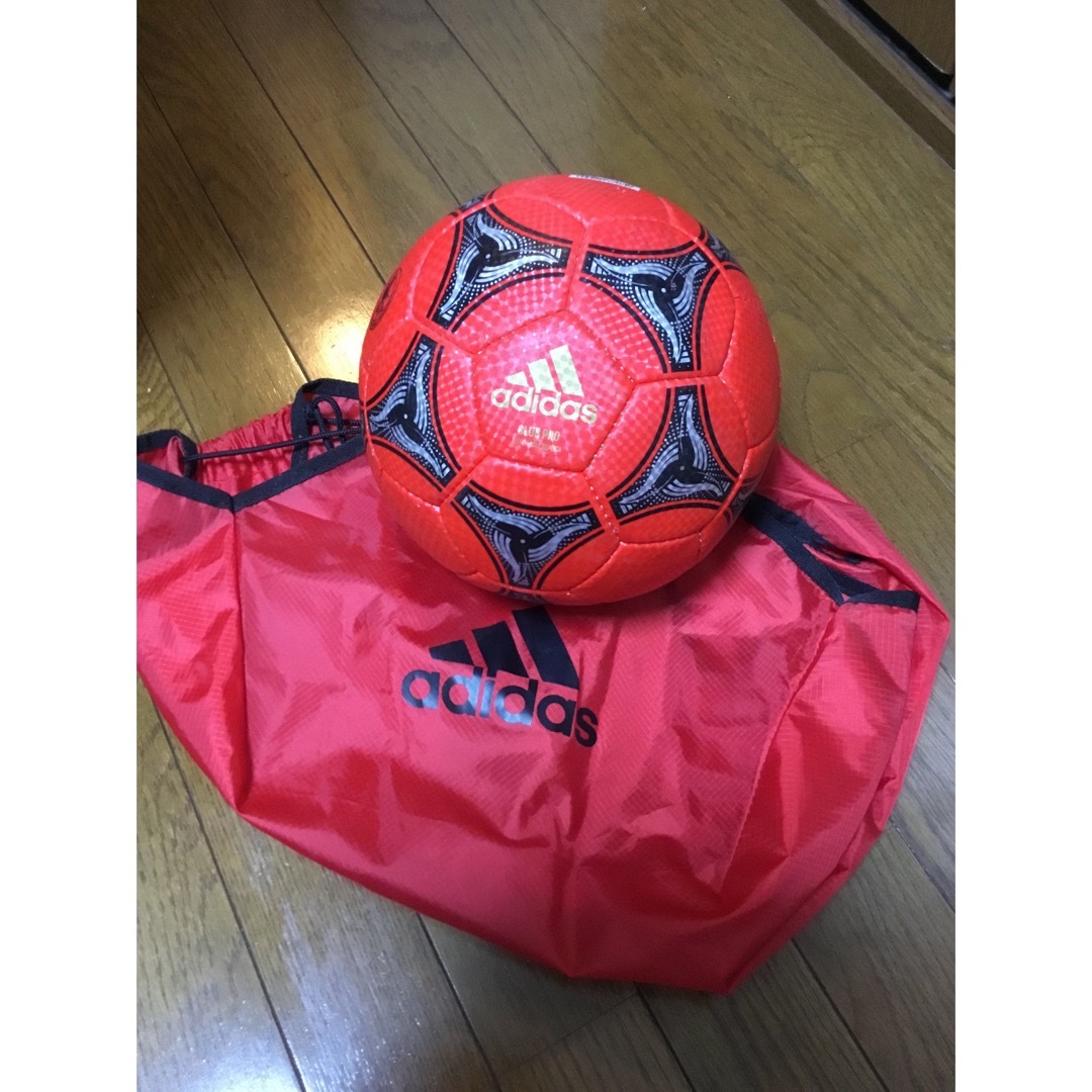 専用 スポーツ/アウトドアのサッカー/フットサル(ボール)の商品写真