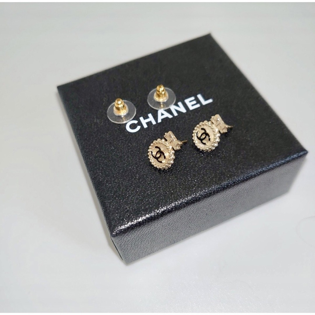 うさっこママさま専用 CHANEL シャネルピアス 新品未使用