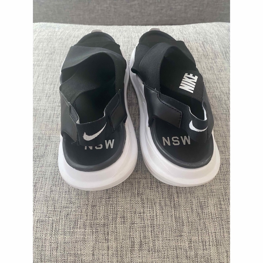 NIKE(ナイキ)の【中古 美品】NIKE PRAKTISK ナイキ プラクティスク wmns24 レディースの靴/シューズ(サンダル)の商品写真