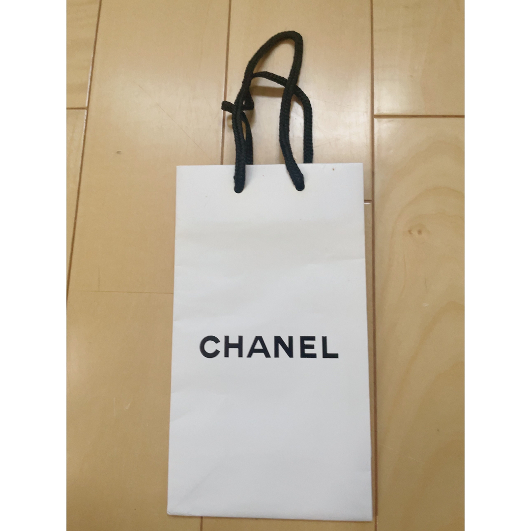 CHANEL(シャネル)のCHANEL紙袋 レディースのバッグ(ショップ袋)の商品写真