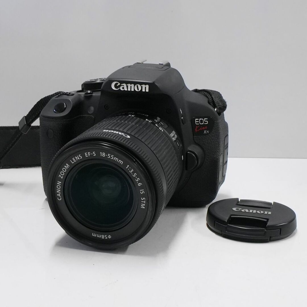 Canon EOS Kiss X7i + EF-S18-55mm F3.5-5.6 IS STM USED超美品 レンズキット APS-C デジタル一眼 カメラ 軽量 FullHD 完動品  CP4015