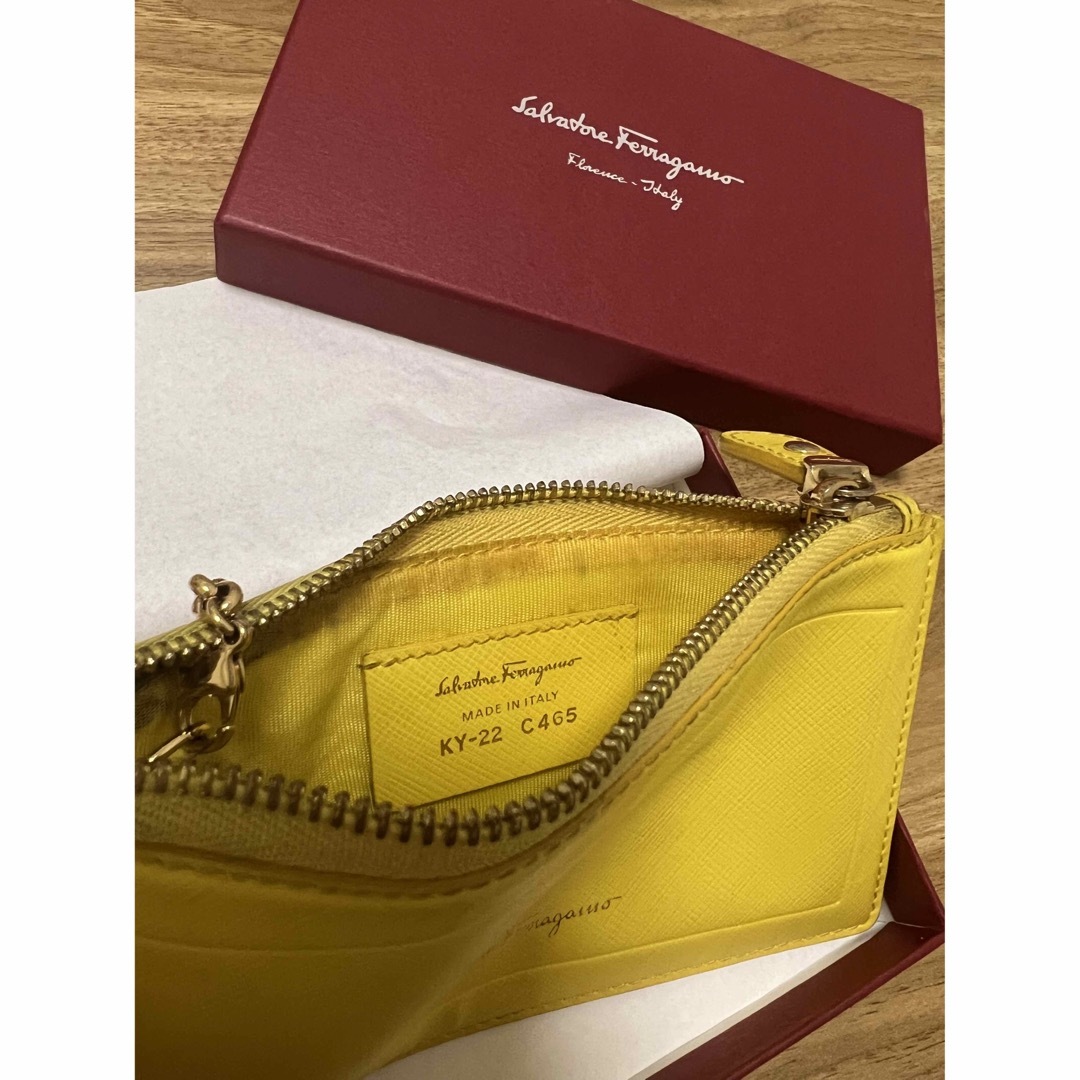 Salvatore Ferragamo(サルヴァトーレフェラガモ)の【お買得】フェラガモ　コインケース、キーケース レディースのファッション小物(コインケース)の商品写真