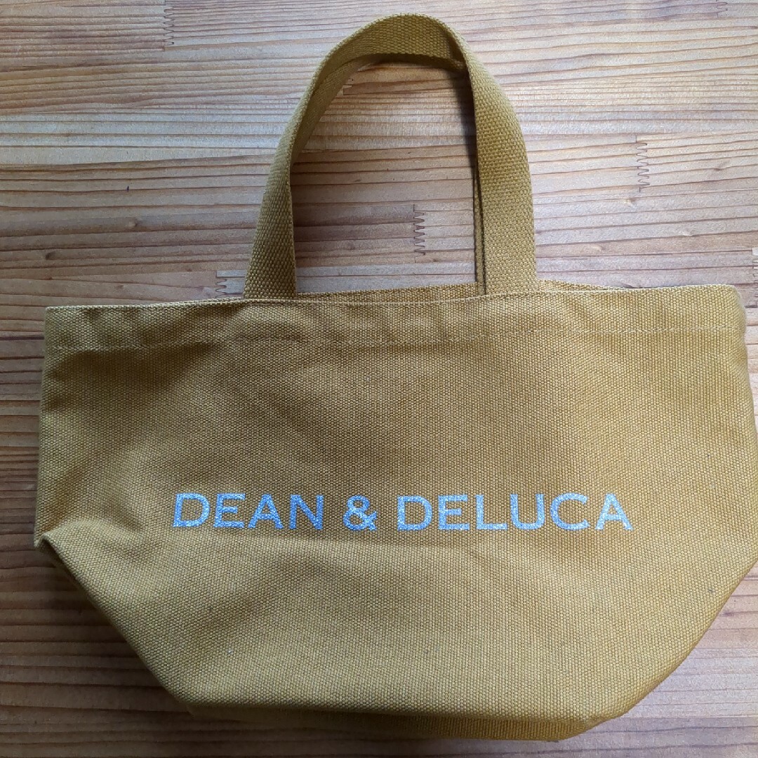 DEAN & DELUCA(ディーンアンドデルーカ)のDEAN&DELUCA ディーンアンドデルーカ　トートバッグ レディースのバッグ(トートバッグ)の商品写真