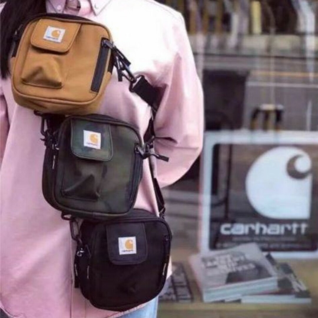 carhartt(カーハート)のカーハート carhartt WIP ショルダーバッグ ブラック 黒 メンズのバッグ(ショルダーバッグ)の商品写真