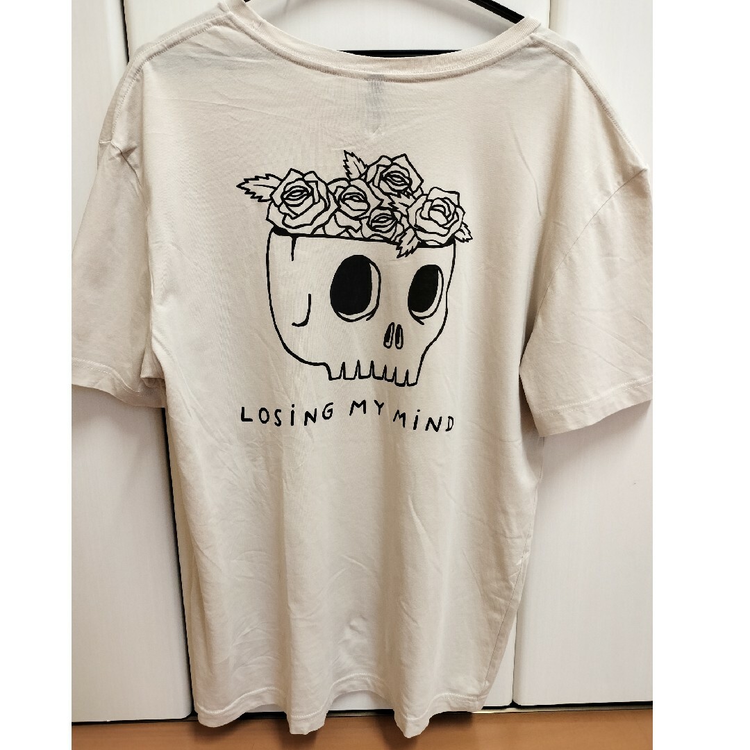 DIVIDCD H&M メンズ　Ｔシャツ　Lサイズ　モスブラウン　ベージュ メンズのトップス(Tシャツ/カットソー(半袖/袖なし))の商品写真