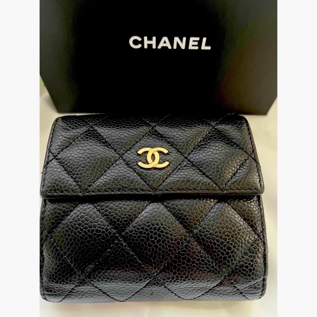 ショップ CHANEL 財布 マトラッセ キャビアスキン 箱 保存袋 ギャラ 黒