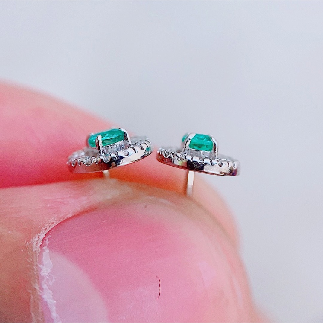 ★0.18ct★✨エメラルド0.16ctダイヤモンドK18WGピアスイヤリング一粒