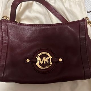 マイケルコース(Michael Kors)のマイケルコース　ダークレッド　チェーン斜め掛けバッグ(ショルダーバッグ)