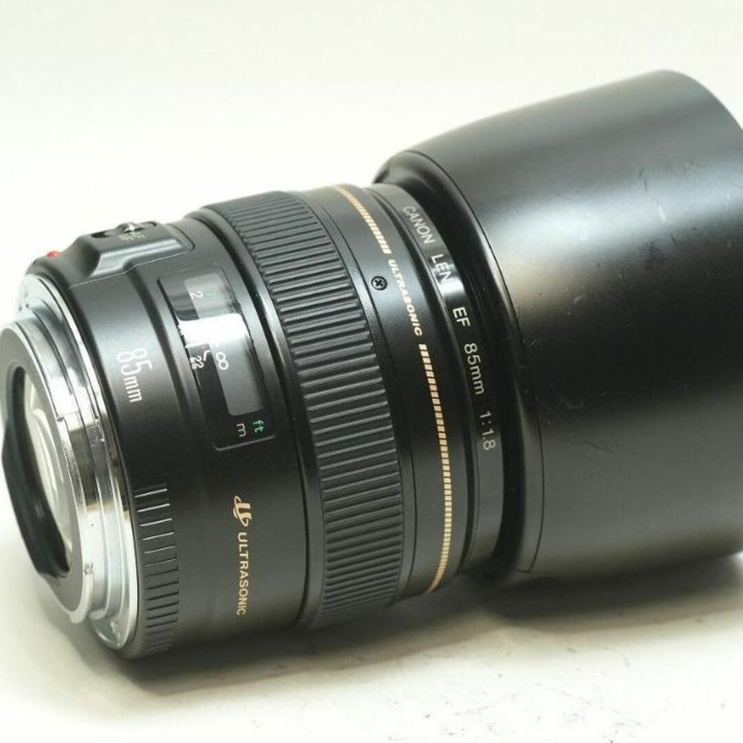 ☆極上美品☆ Canon EF 85mm f/1.8 USM キャノン 付属品有