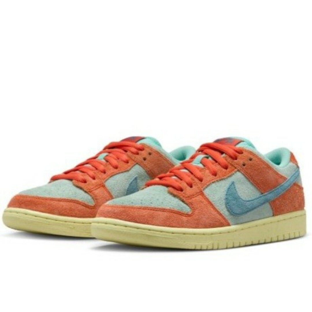 NIKE SB DUNK LOW PRO Orange and Emerald