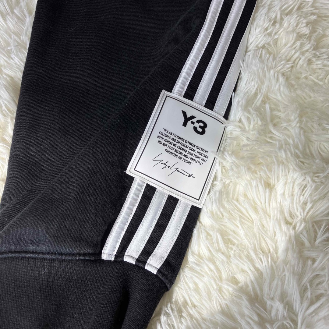 Y-3(ワイスリー)の完売品✨Y-3 ヨウジヤマモト　adidas トラックパンツ　スリーストライプス メンズのパンツ(その他)の商品写真