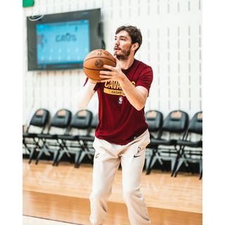 ナイキクリーブランド・キャバリアーズプラクティスパンツNBA22-23