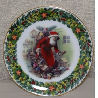 ロイヤルアルバート(ROYAL ALBERT)のロイヤル・アルバート  2000年 プレート クリスマス 皿 食器(置物)