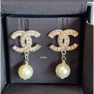 シャネル ピアス CHANEL ピアス CCマーク パール シルバー230607