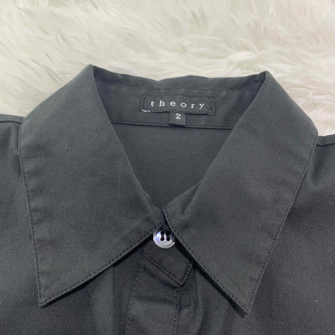 theory(セオリー)のセオリー 半袖シャツ 貝ボタン ブラック サイズ2 Mサイズ相当 レディースのトップス(Tシャツ(半袖/袖なし))の商品写真