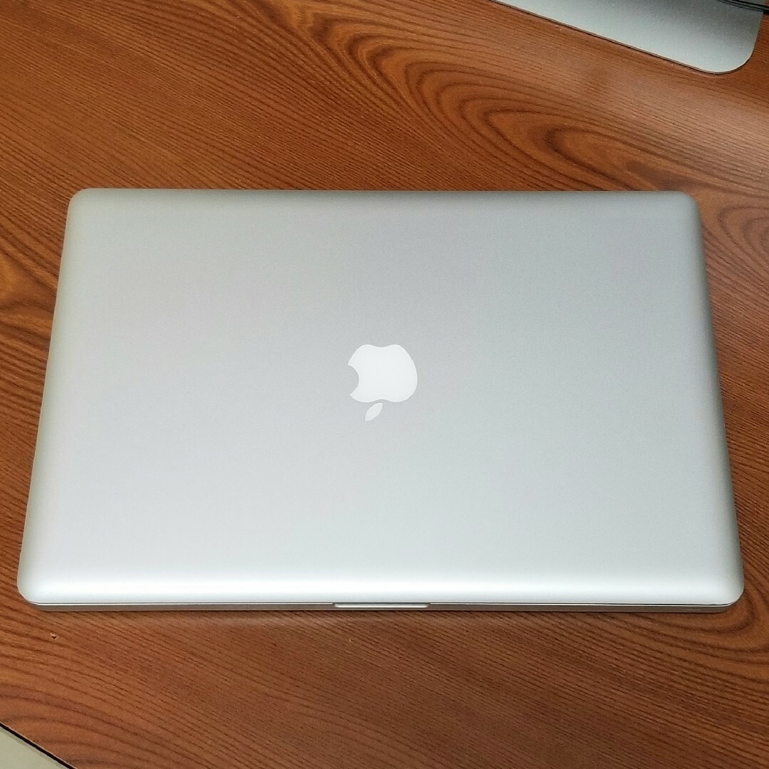 美品 Macbook Pro 15インチ 16G/SSD240GB office