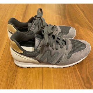 ニューバランス  NewBalanceWRL247  ２５センチ