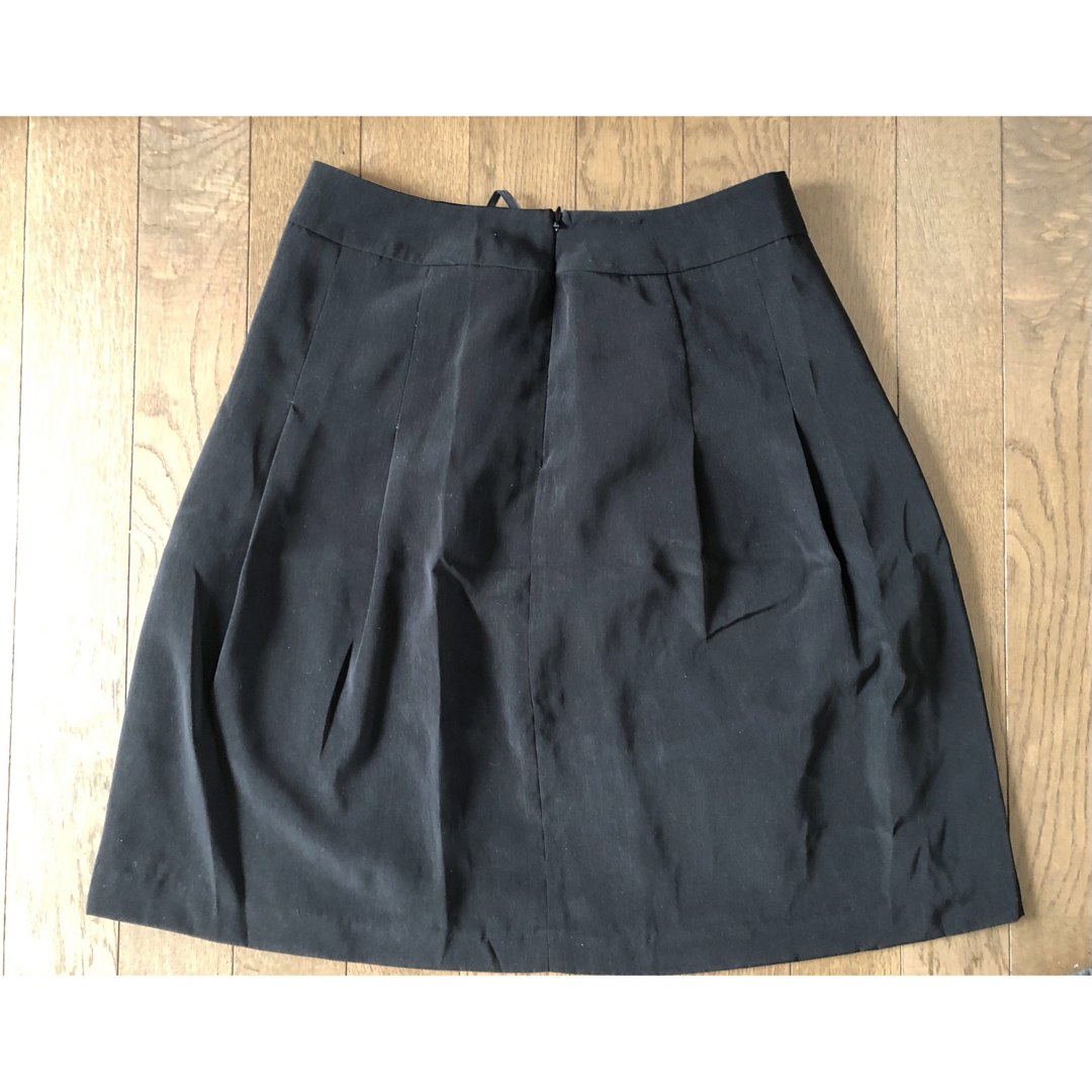 COMME CA ISM(コムサイズム)のスカート レディースのスカート(ひざ丈スカート)の商品写真