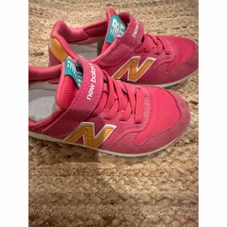 ニューバランス(New Balance)の処分値下げ　ニューバランス　NB キッズシューズ(スニーカー)