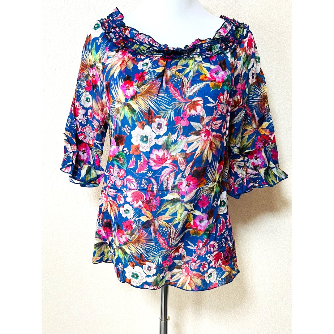 Titazen blouses フリルトップス オフショルダー 花柄 春夏秋 レディースのトップス(シャツ/ブラウス(長袖/七分))の商品写真