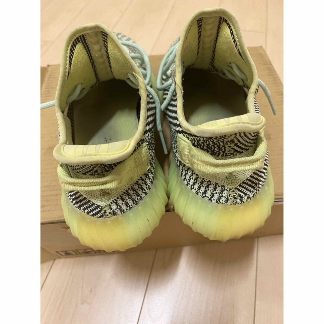 アディダス イージーブースト350 V2 イーズリール　yeezy  メンズの靴/シューズ(スニーカー)の商品写真