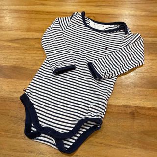 トミーヒルフィガー(TOMMY HILFIGER)の【冬服出品中✨】トミーヒルフィガー　ベビーロンパース　74cm(ロンパース)