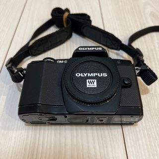 オリンパス(OLYMPUS)のOLYMPUS ミラーレス一眼 OM-D E-M5 ボディ (ミラーレス一眼)