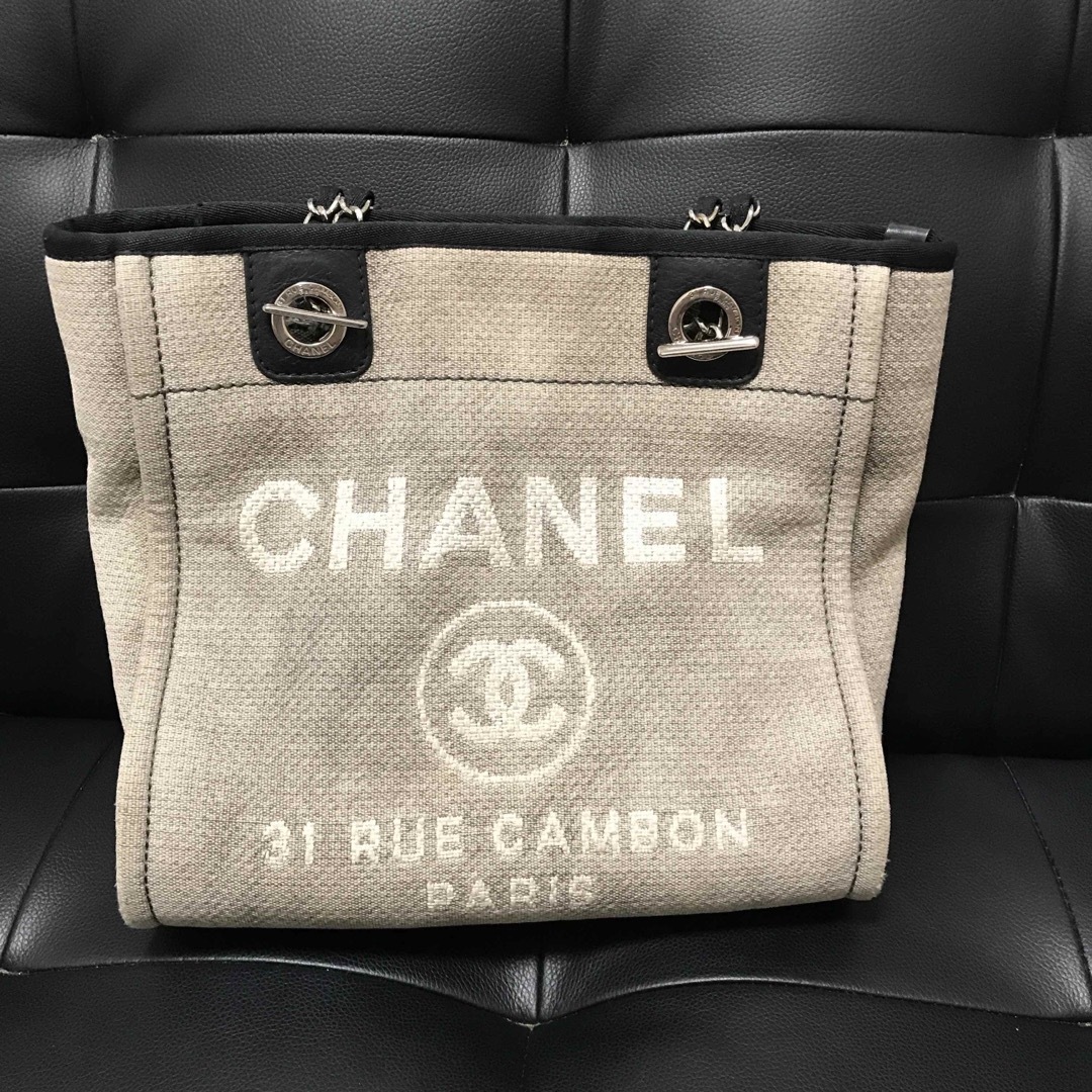 CHANEL ドービル　グレートートバッグ