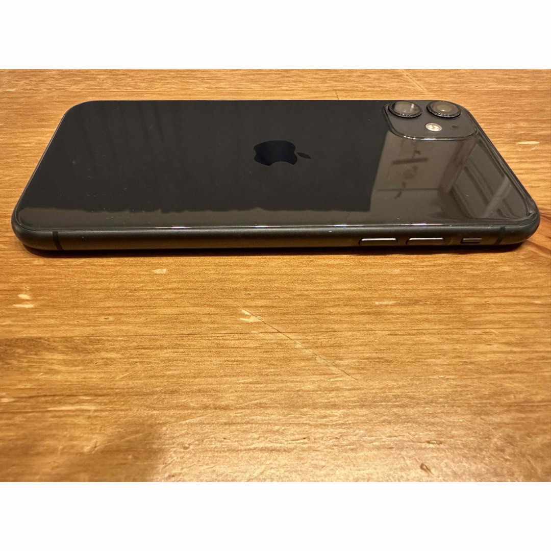 iPhone 11 ブラック 256 GB docomo SIMフリー