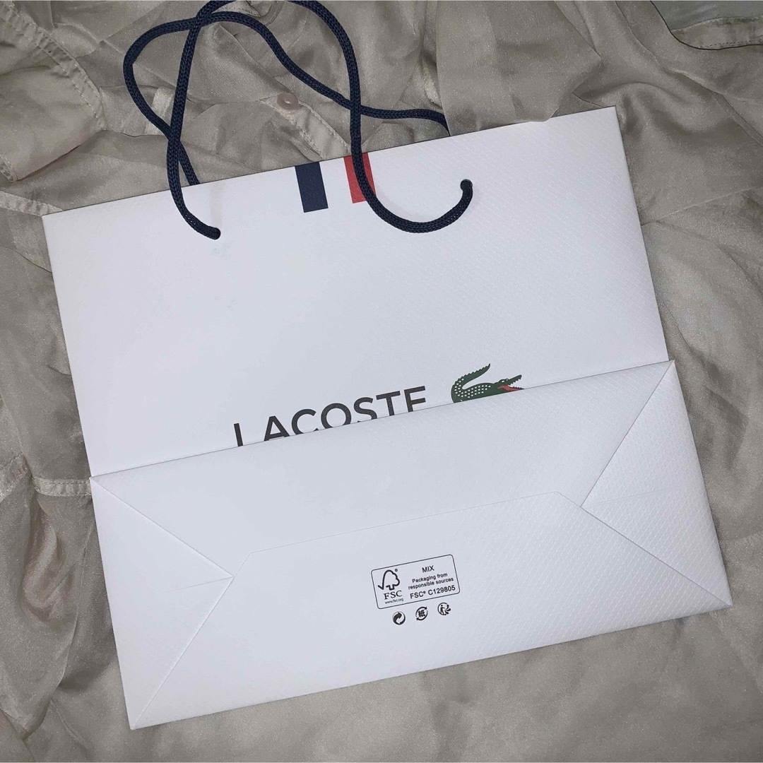 LACOSTE(ラコステ)のラコステ　紙袋 レディースのバッグ(ショップ袋)の商品写真