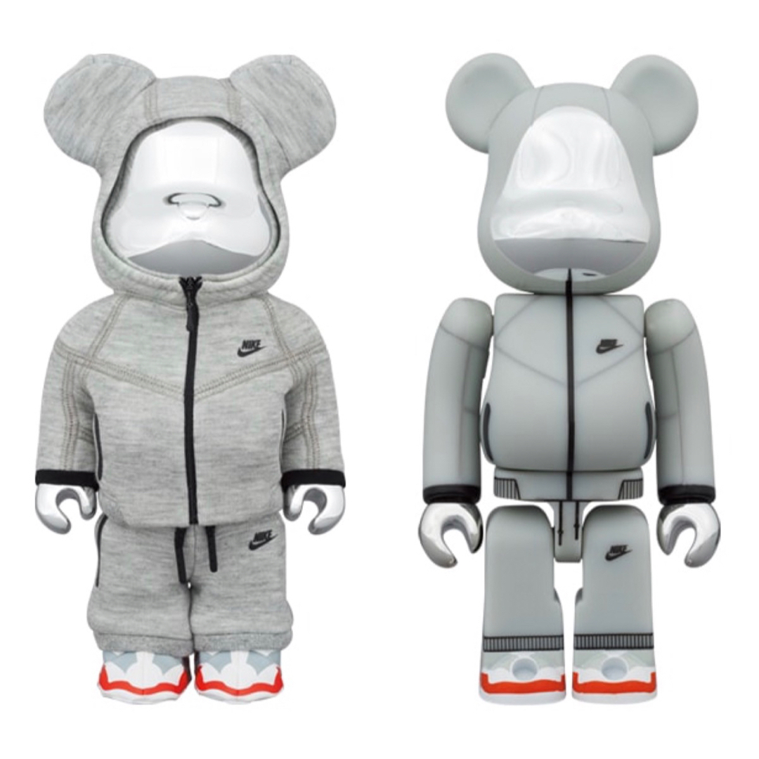 MEDICOM TOY(メディコムトイ)のBE@RBRICK NIKE TECH FLEECE N98 100％&400％ エンタメ/ホビーのフィギュア(その他)の商品写真