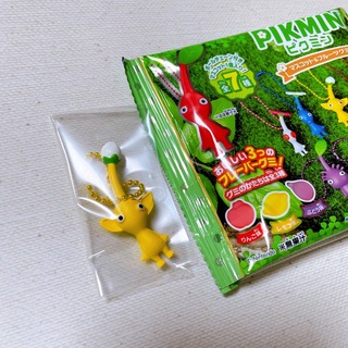 バンダイ(BANDAI)のPIKMIN ピクミン マスコット ＆ フルーツグミ 黄ピクミン グミなし(ゲームキャラクター)