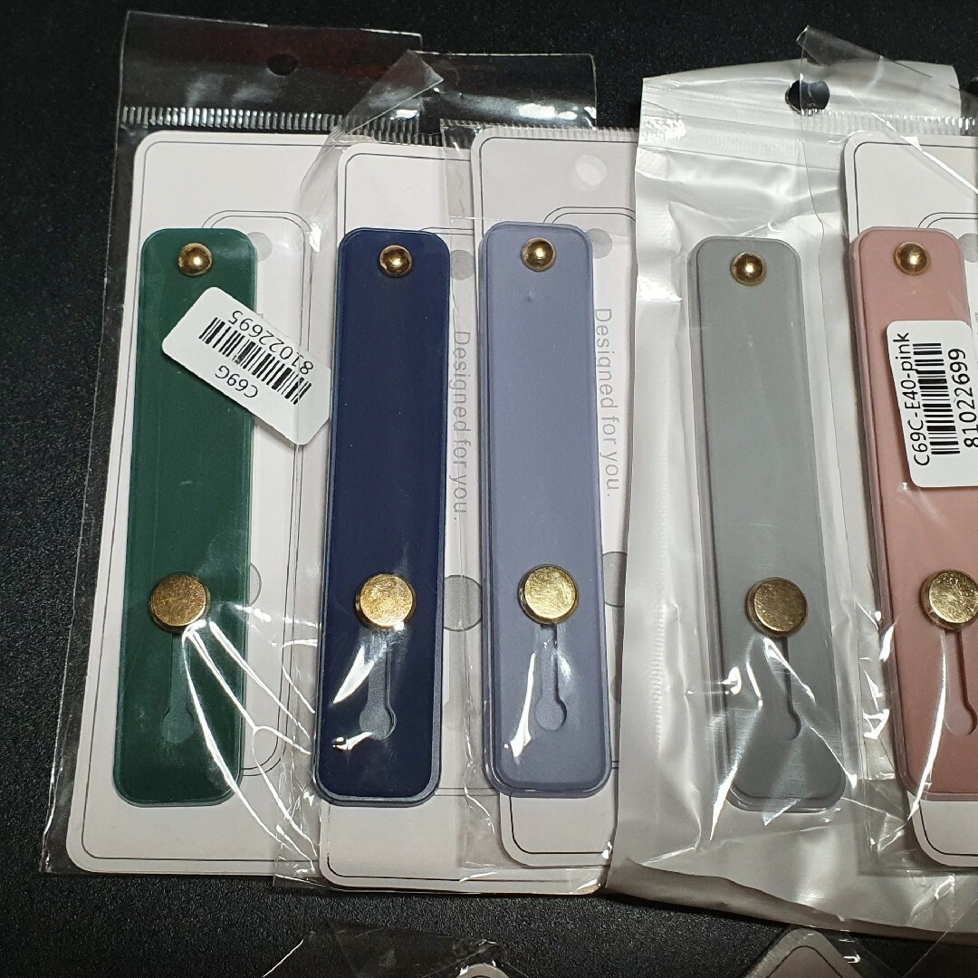 スマホバンド　スマホベルト　単色 スマホ/家電/カメラのスマホアクセサリー(その他)の商品写真