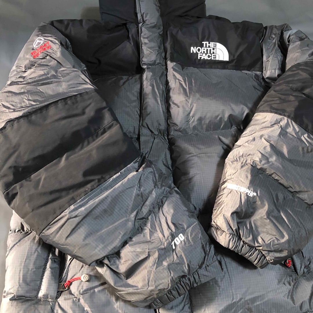 THE NORTH FACE(ザノースフェイス)のザノースフェイス  ダウン　サミットシリーズ　ウインドストッパー　Sサイズ メンズのジャケット/アウター(ダウンジャケット)の商品写真