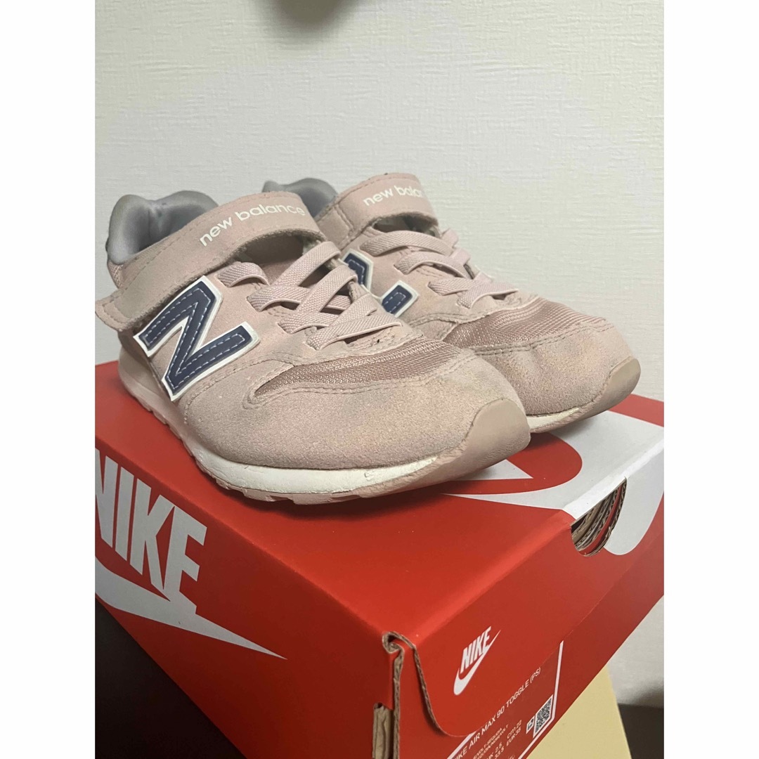 New Balance(ニューバランス)の格安！ニューバランス996 キッズ/ベビー/マタニティのキッズ靴/シューズ(15cm~)(スニーカー)の商品写真