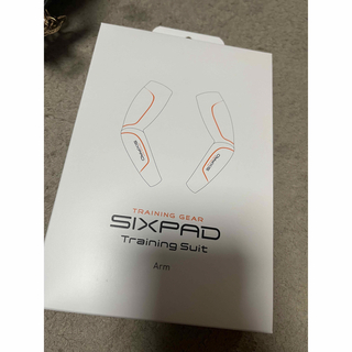 シックスパッド(SIXPAD)の二の腕トレーニングスーツ(トレーニング用品)
